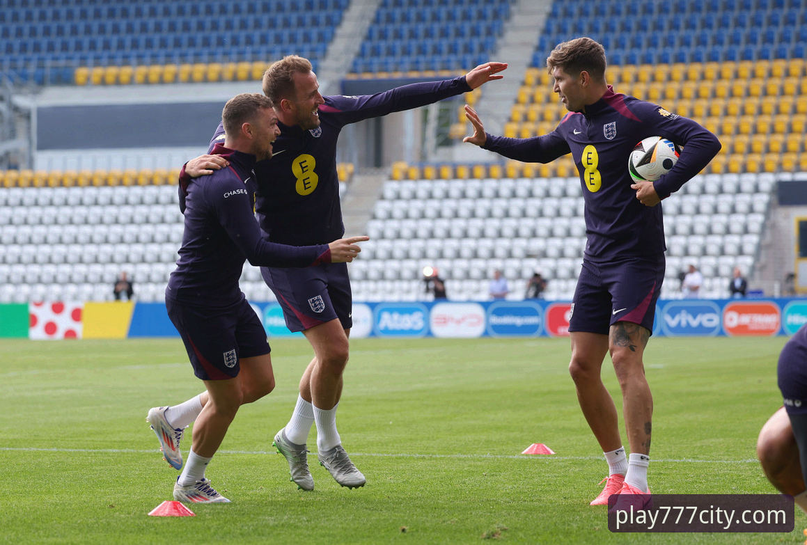 绝杀时刻的激情与平台体验的稳定：一场足球赛事的双重解读